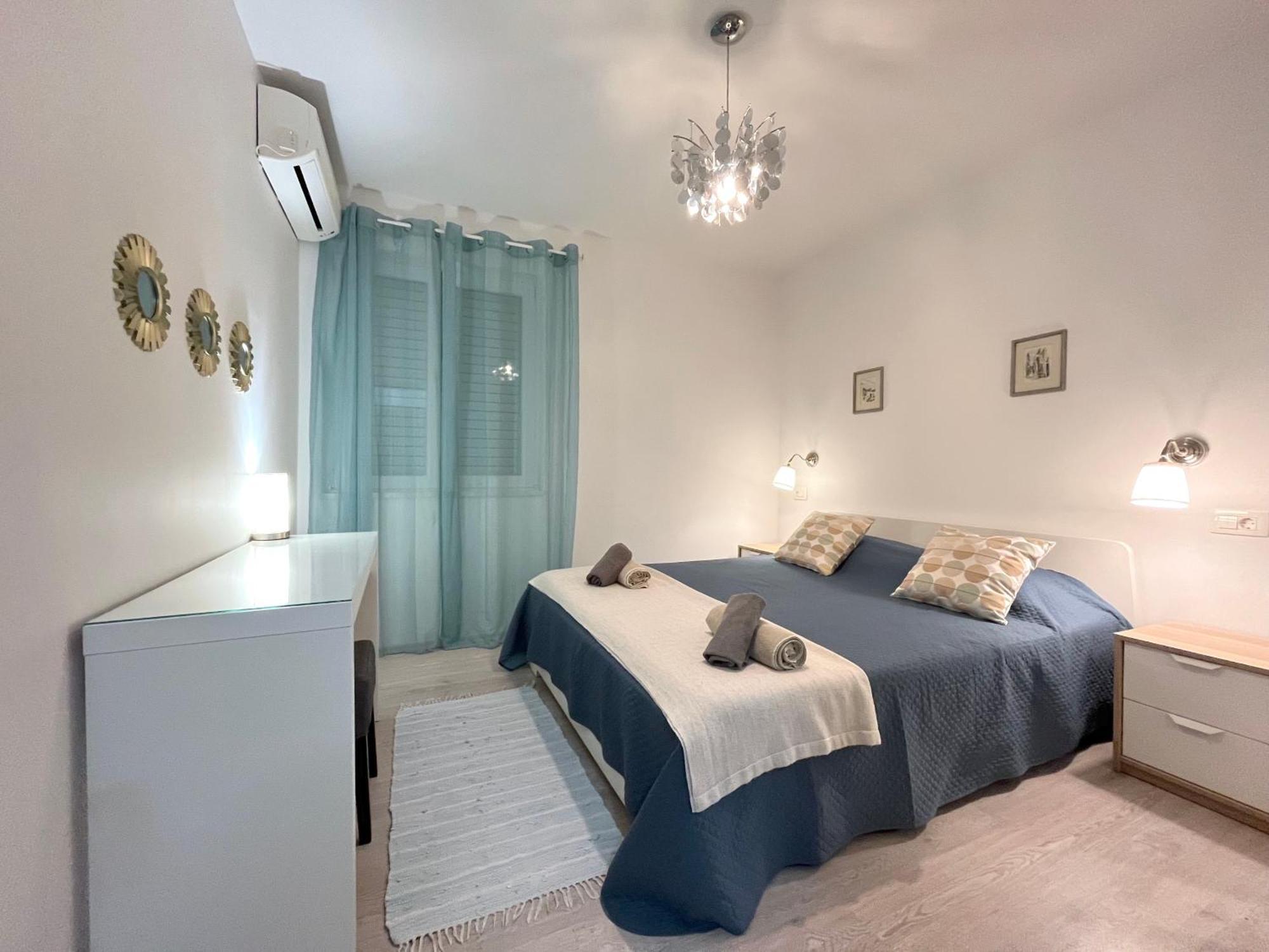 Apartments Sea & Sky Stari Grad  Bilik gambar