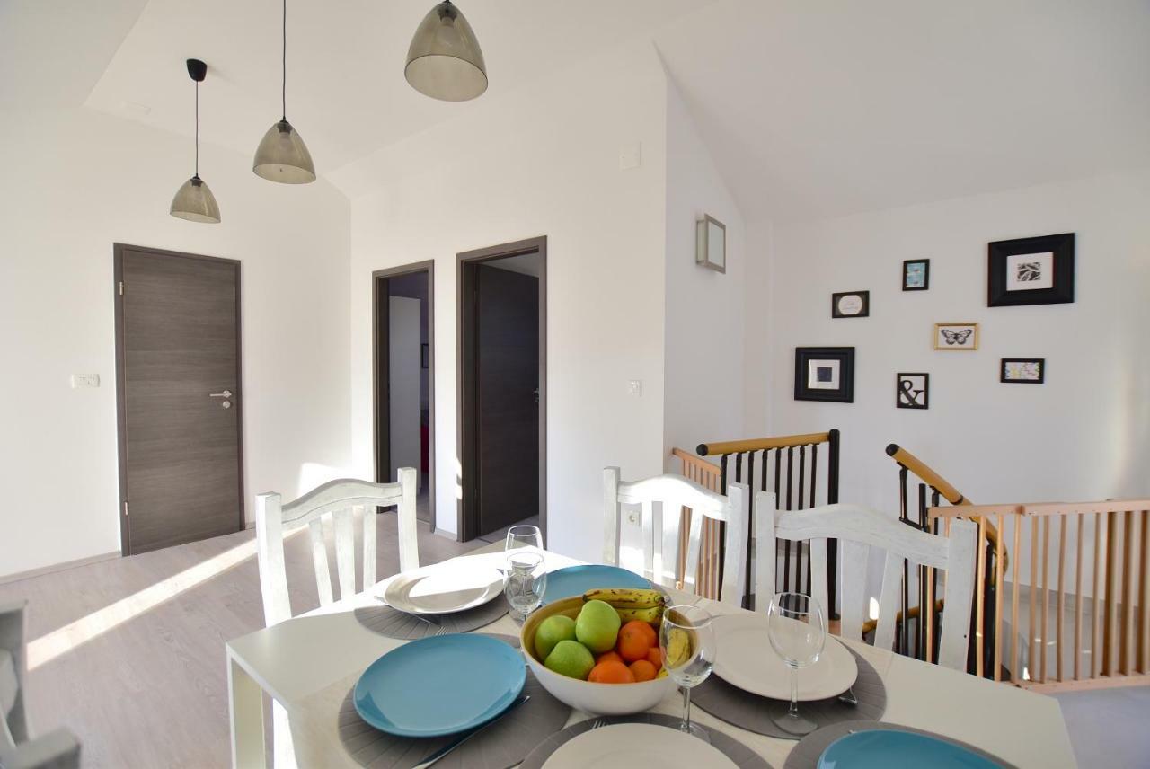 Apartments Sea & Sky Stari Grad  Luaran gambar