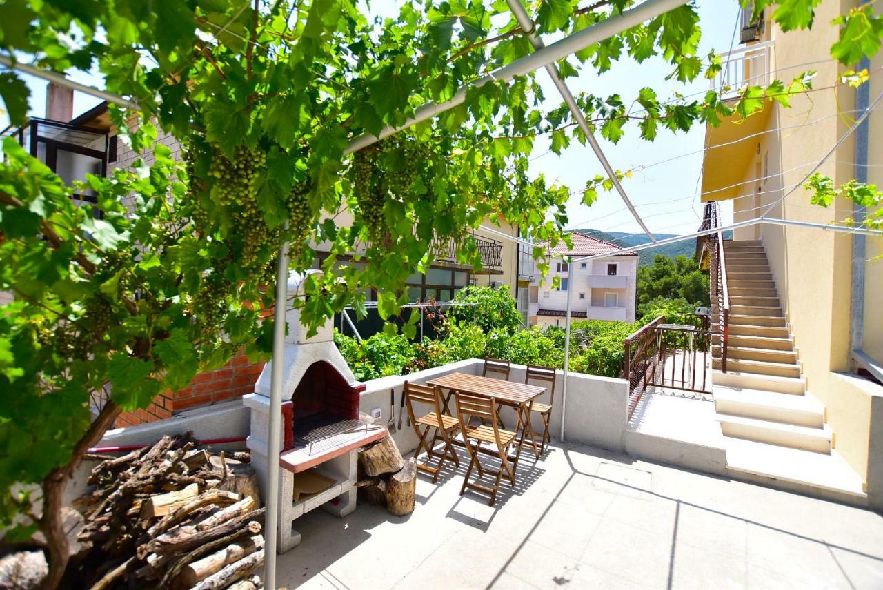 Apartments Sea & Sky Stari Grad  Luaran gambar