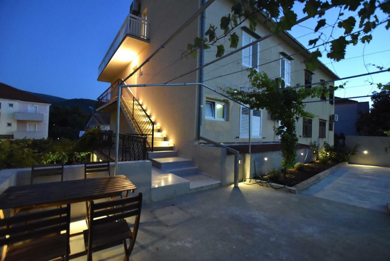 Apartments Sea & Sky Stari Grad  Luaran gambar