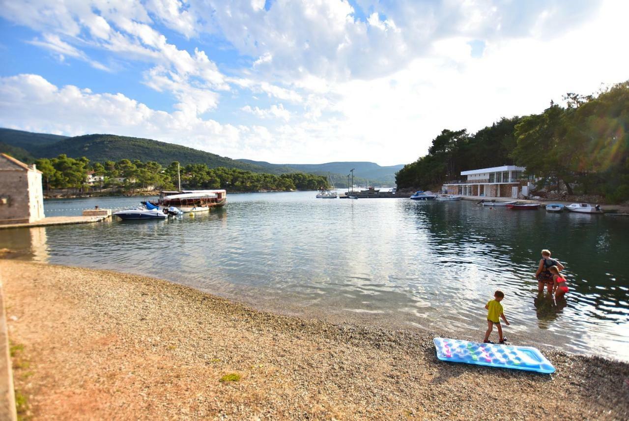 Apartments Sea & Sky Stari Grad  Luaran gambar