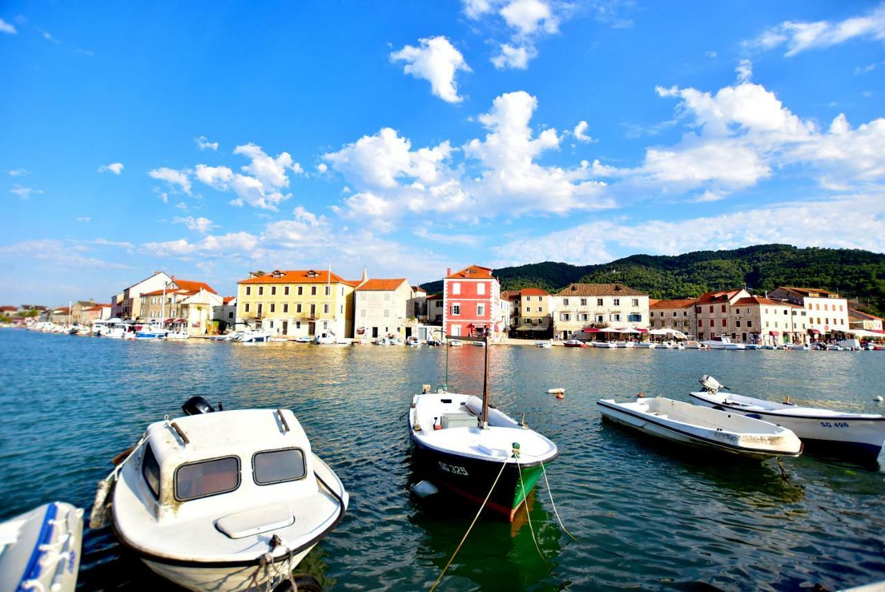 Apartments Sea & Sky Stari Grad  Luaran gambar